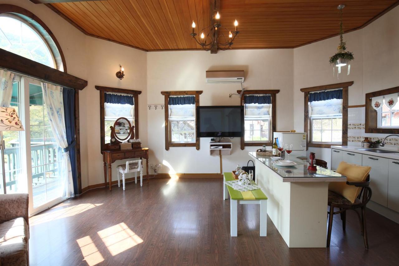 Gyeongju Jy Pension Exterior photo