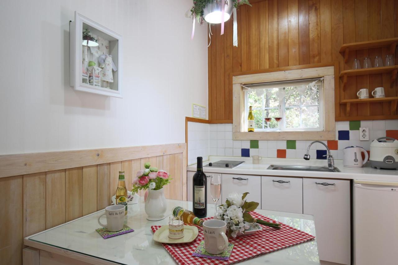 Gyeongju Jy Pension Exterior photo