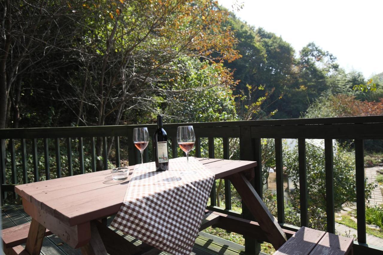 Gyeongju Jy Pension Exterior photo